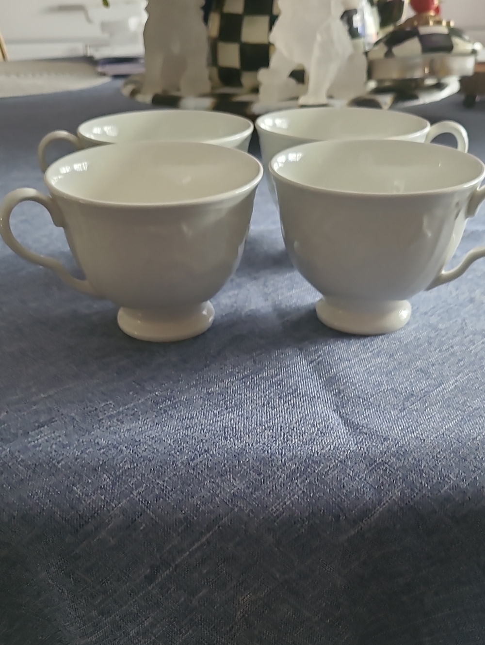 Mikasa White Porcelain Pedestal Mugs - Set of 4